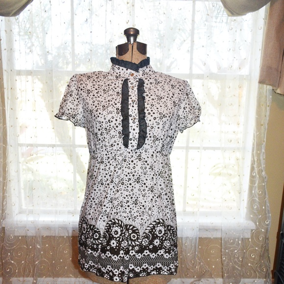 Charlotte Russe Tops - Charlotte Russe Top Medium 🌺 Bundle 3/$15